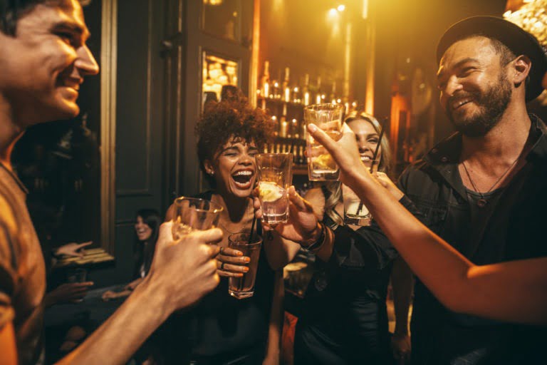 Como Montar Um Bar De Sucesso Veja Essas Dicas Infal Veis Beerpass Autosservi O De Chopp E