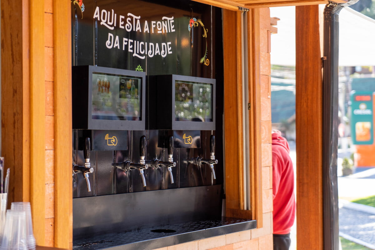 Autosserviço de chopp: entenda as potencialidades para cervejarias artesanais